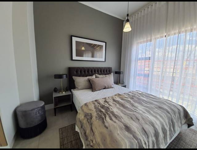 2 BEDROOM APARTMENT FOR SALE IN WATERFALL